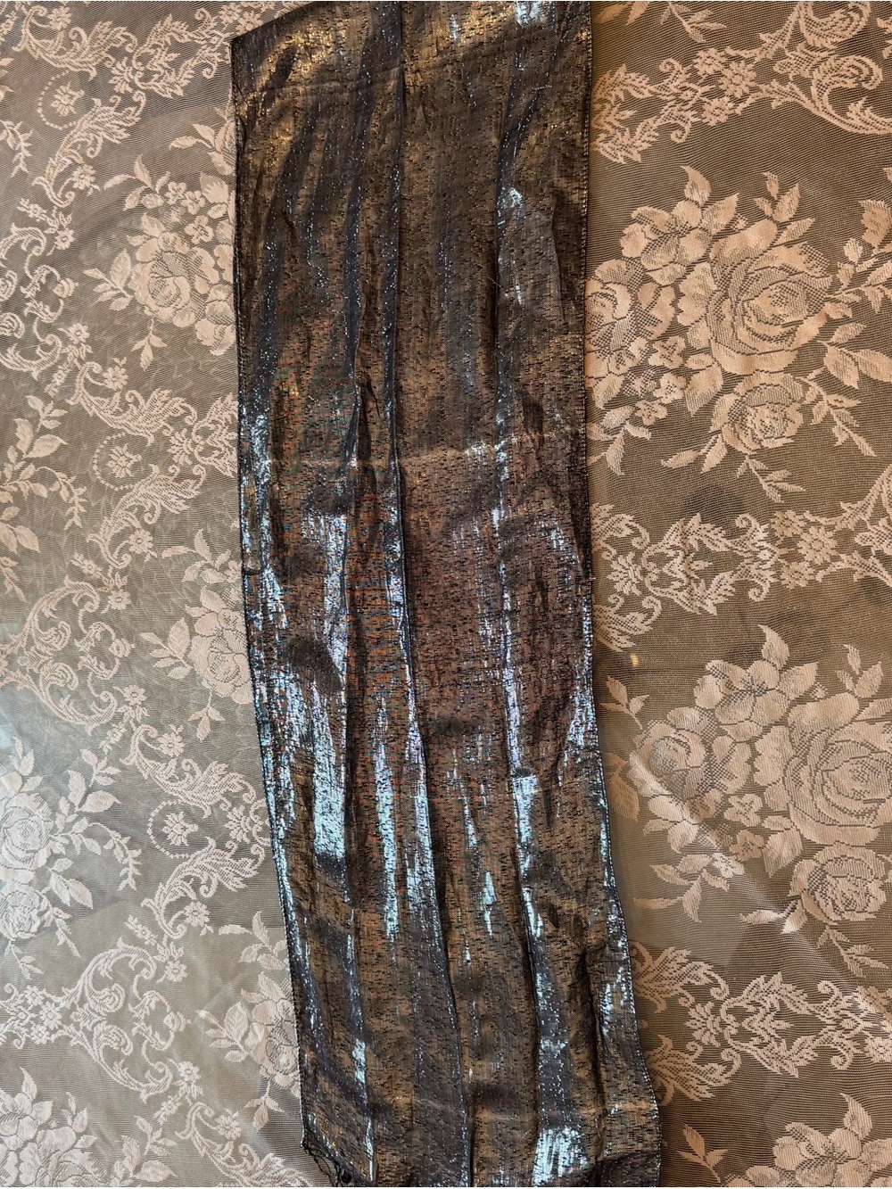 Vintage Metallic Gray Silver Scarf - Picture 3 of 8
